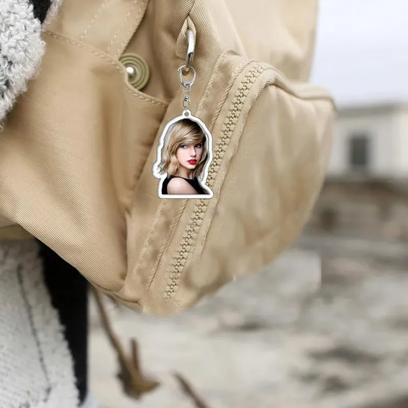 🎅Taylors 24-Day Christmas Advent Calendar Keychain