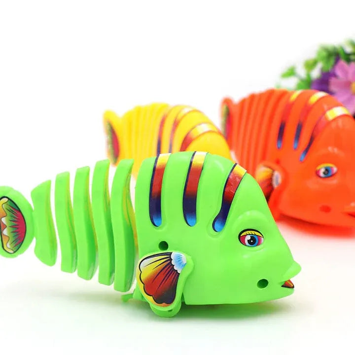 Clockwork Swinging Cartoon Fish Toys