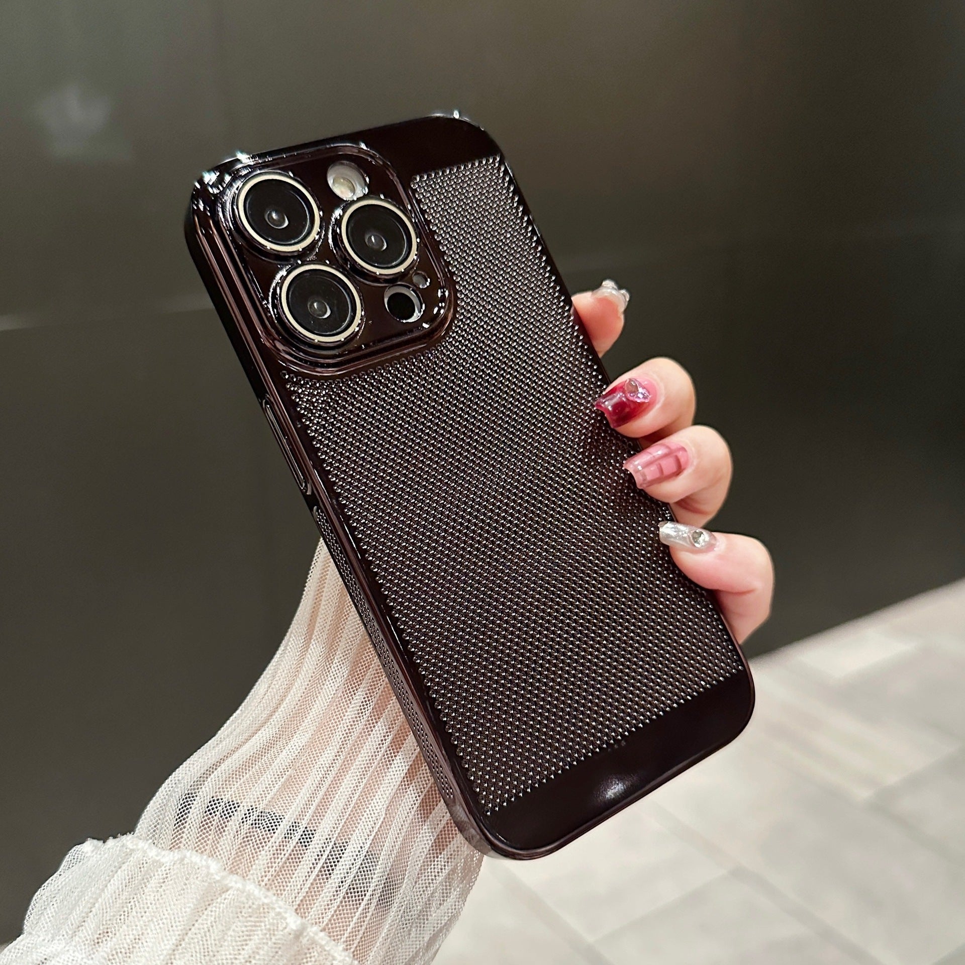 Electroplating Heat Dissipation Phone Case